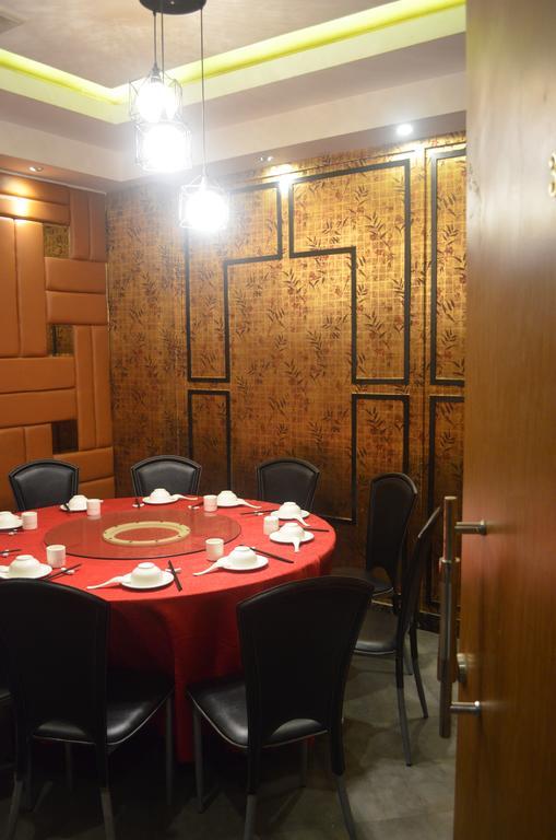 Mustika Gajah Mada Hotel จาการ์ตา ภายนอก รูปภาพ
