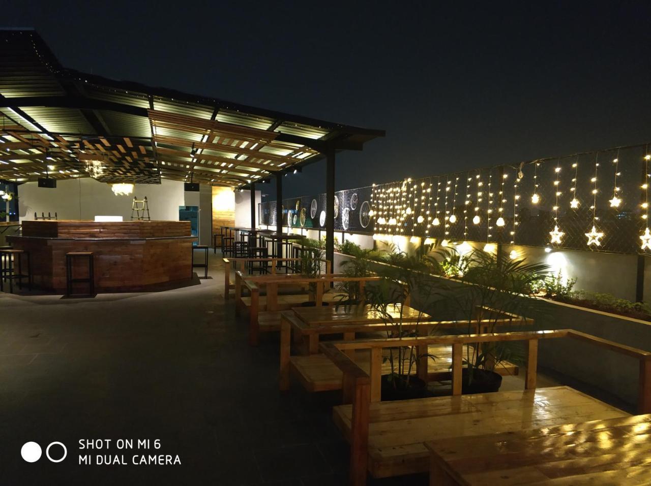 Mustika Gajah Mada Hotel จาการ์ตา ภายนอก รูปภาพ