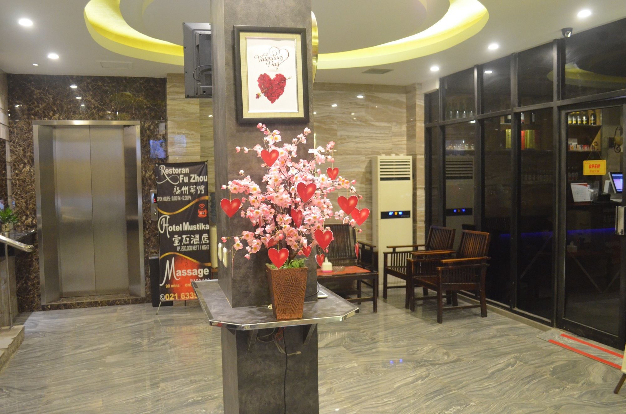 Mustika Gajah Mada Hotel จาการ์ตา ภายนอก รูปภาพ